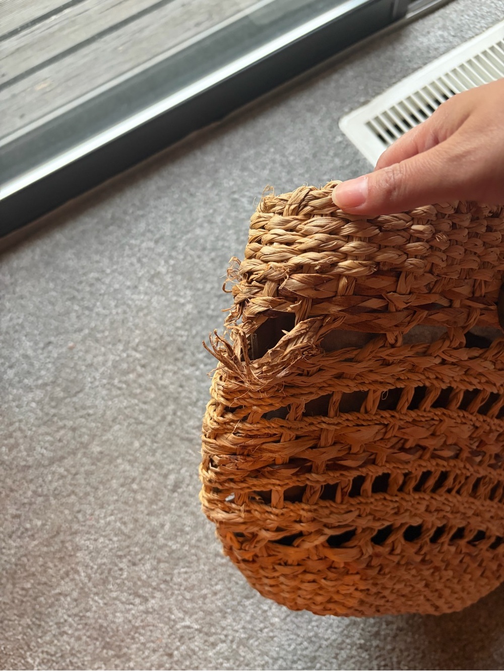 Woven Purse - Picture 4 of 4